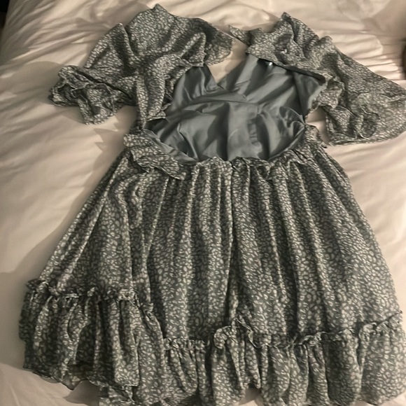 Saints+Secrets Dress - Picture 2 of 5